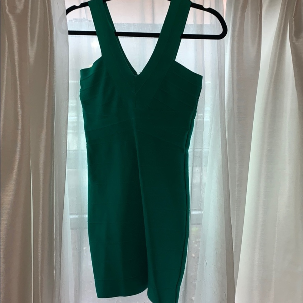 Emerald Green Curve Accentuating Dress💚